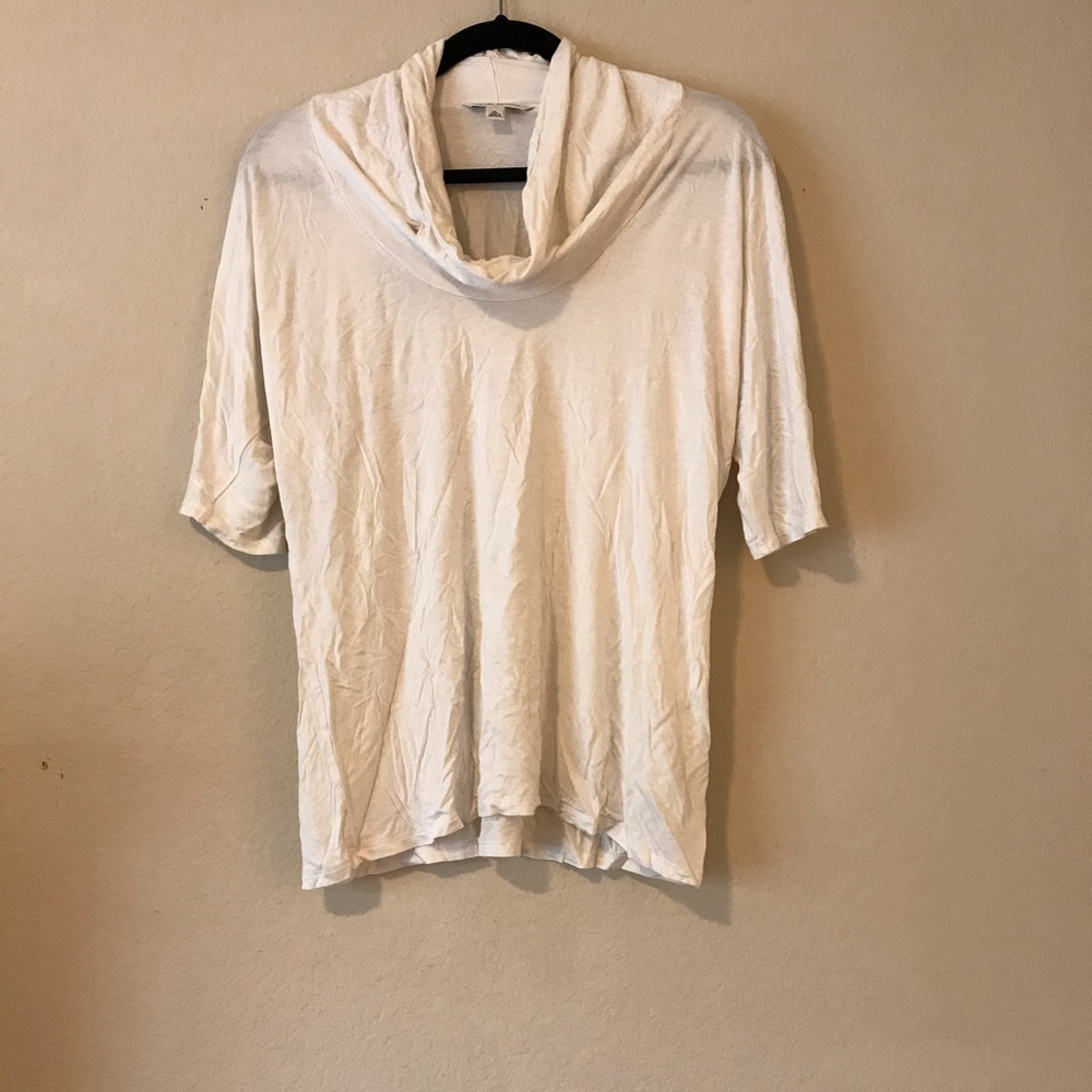 Banana Republic scoop neck